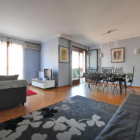 Appartement Hyper Centre D'avignon